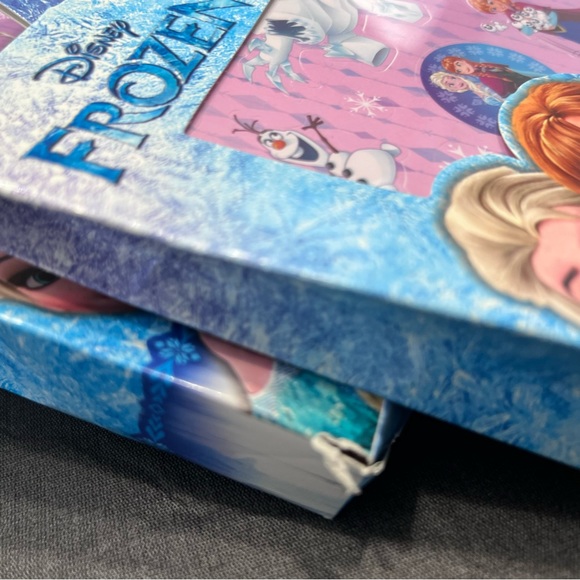 Disney Frozen Party Favor Set - Picture 10 of 10